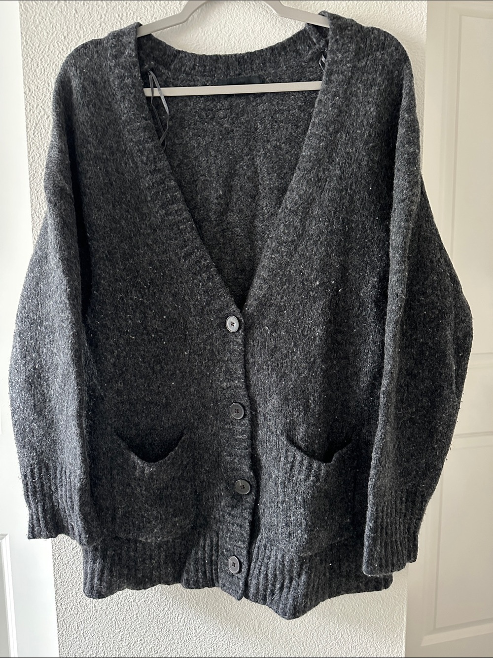 Banana Republic Relaxed Boyfriend Cardigan